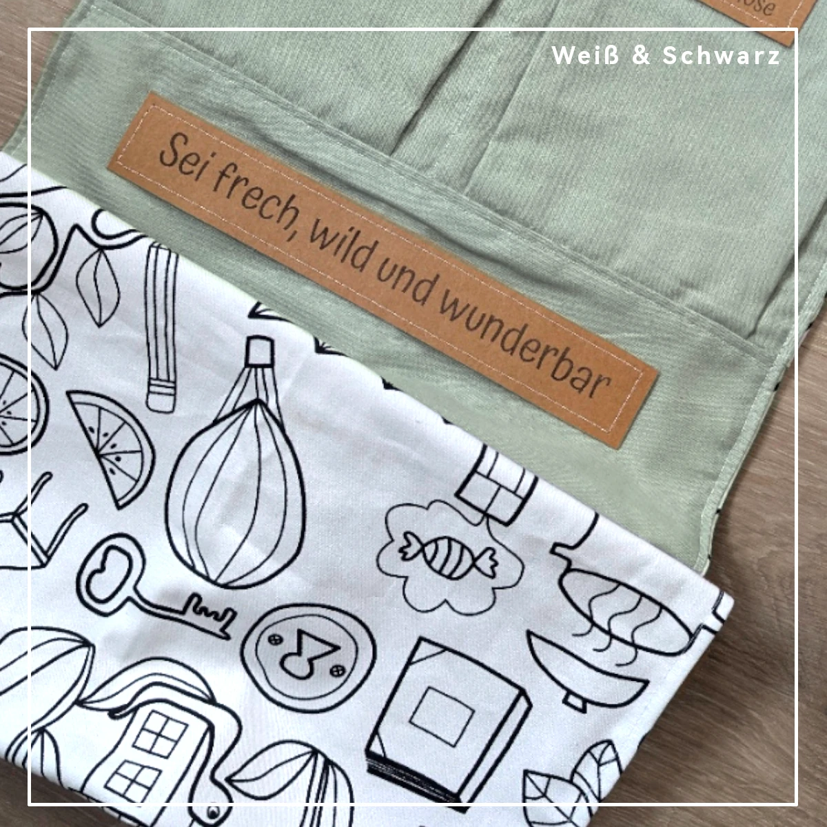 Kindergartentasche für Wechselkleidung - Modell 'Max' Kleine Stiche Weiß & Schwarz mit salbei Innen